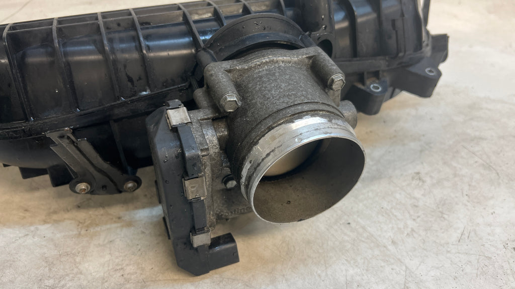 BMW F10 N55 INTAKE MANIFOLD W/ THROTTLE BODY 7576911 Proper Parts Co