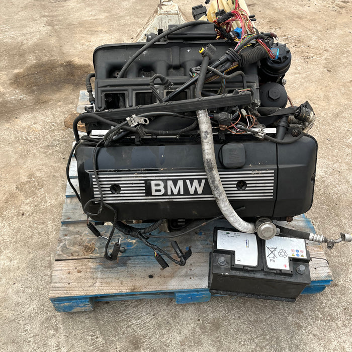 BMW E46 330I M54B30 Engine *Damaged*