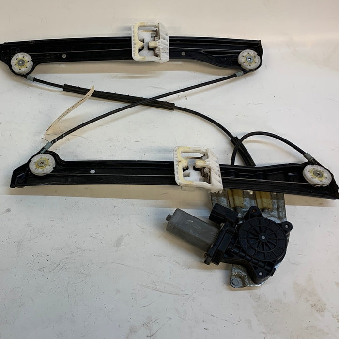 MINI R60 Countryman S Left/Driver Side Front Window Regulator W/Motor