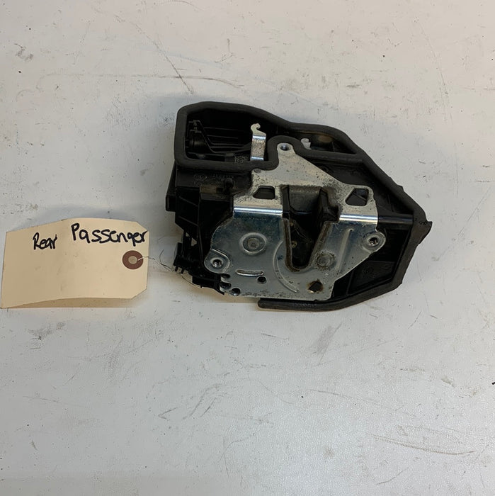 MINI R60 Countryman S Right/Passenger Side Rear Door Lock Actuator 7318414