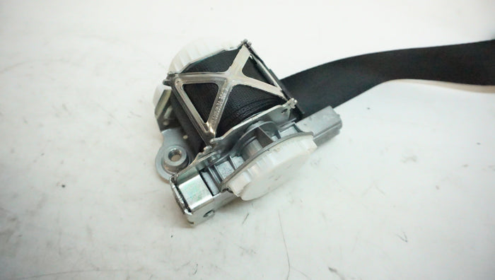 BMW F30 F31 F34 F36 F80 M3 340i 330i Left/Driver Side Front Seatbelt 7272475