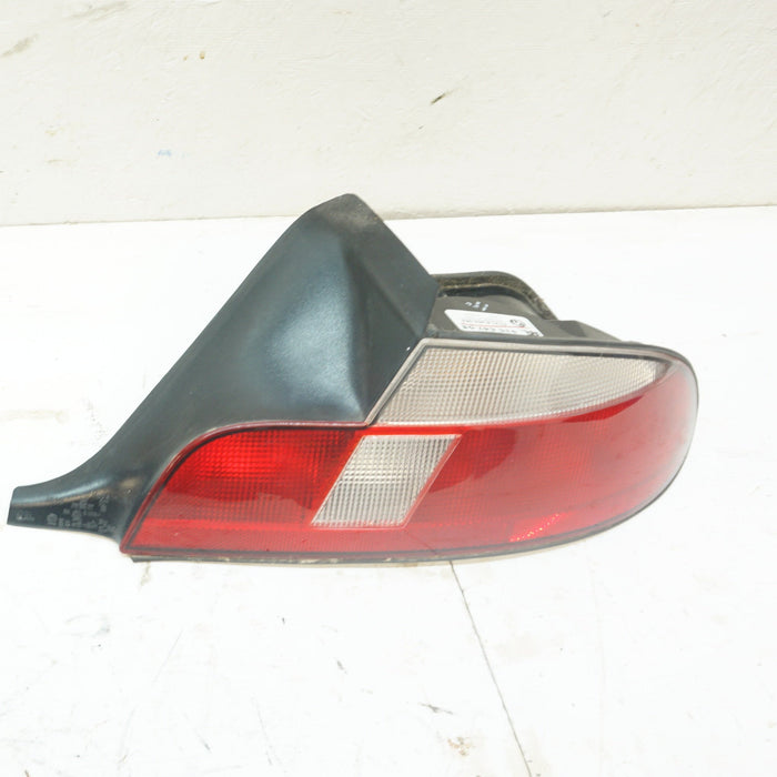 BMW Z3 Facelift Right/Passenger Side Tail Light 63216902064