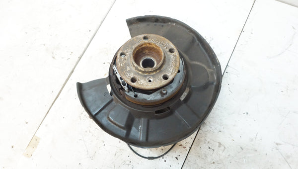 BMW F32 REAR HUB ASSEMBLY 33326797507 / 33326797508 / 33416867265