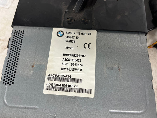 BMW E83 X3 NAVIGATION COMPUTER W/ BRACKET 65909115032
