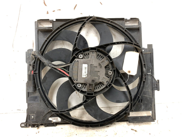 BMW F32 F31 F30 F33 F34 F36 4 & 3 Series M Sport Radiator Cooling Fan 850W 7640513/7608409