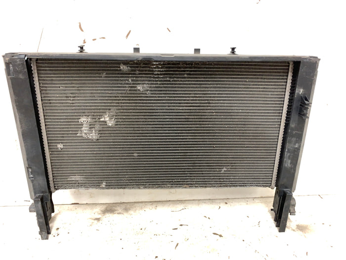 BMW F32 F30 F33 F34 F36 435xi 335xi N55 Engine Manual Transmission Radiator *DAMAGED*