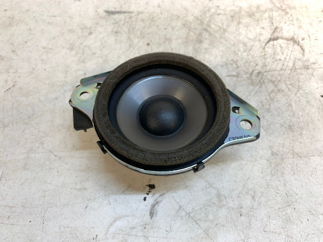 Subaru BRZ/Scion FRS Left Dashboard Speaker 86301Ca150