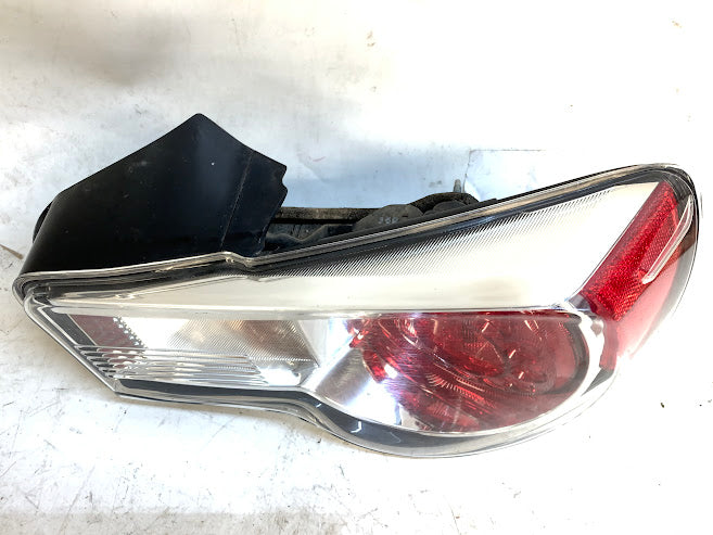 Subaru BRZ/Scion FRS Right/Passenger Side Tail Light SU003-05810/220-60082