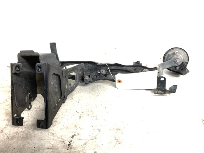 BMW F30 F31 F32 F33 F34 F36 3 & 4 Series Right/Passenger Side Headlight Bracket 51647245792