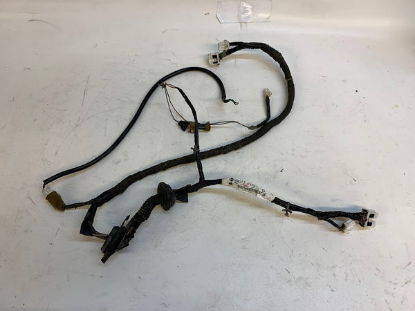 Nissan Stagea 260 RS Door Wiring Harness 240170V701