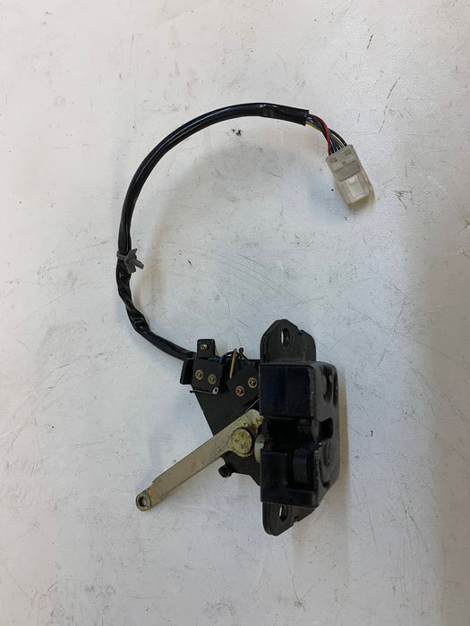 Nissan Stagea 260 RS Trunk Hatch Actuator Latch Mechanism