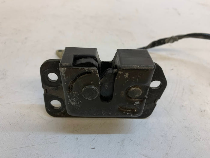 Nissan Stagea 260 RS Trunk Hatch Actuator Latch Mechanism