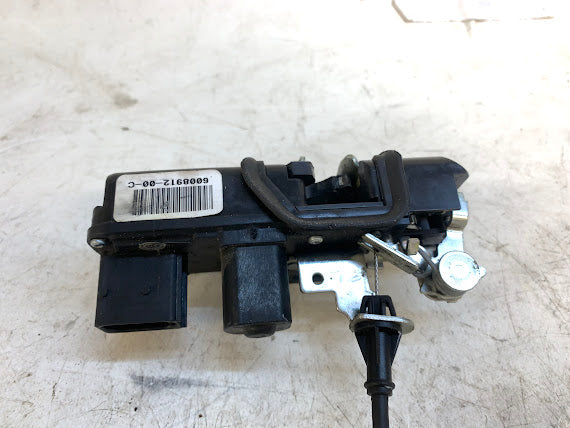 Tesla Model S Right/Passenger Side Front Door Lock Actuator 6008912-00-C