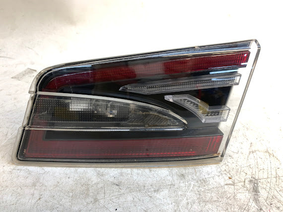 Tesla Model S Right/Passenger Side Inner Hatch Tail Light 6005924-00-D