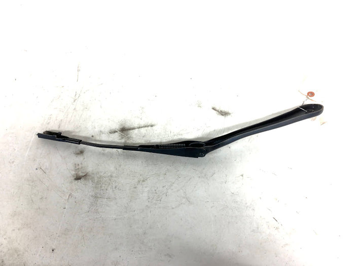 BMW E90 E91 E92 E93 3 Series Left/Driver Side Wiper Arm 7253386