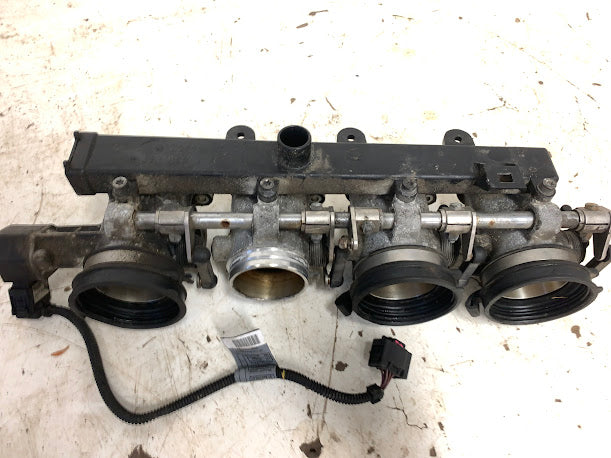 BMW E90 E92 E93 M3 S65 Left/Right Individual Throttle Bodies 7838261/7838260