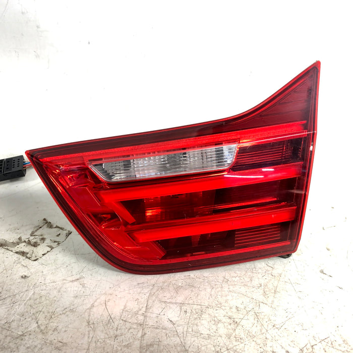 BMW F32 F33 F36 435i 428i 440i 428i Pre-LCI Right/Passenger Side Inner Tail Light 7296102