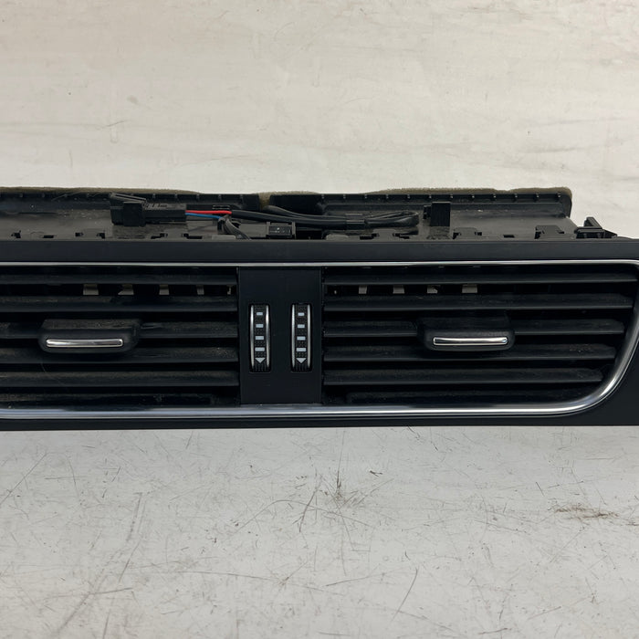 AUDI B8/8K S4 CENTER DASH VENT 8T1820951