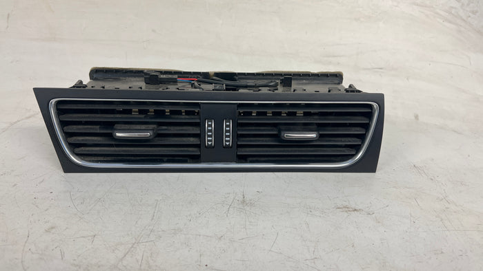 AUDI B8/8K S4 CENTER DASH VENT 8T1820951