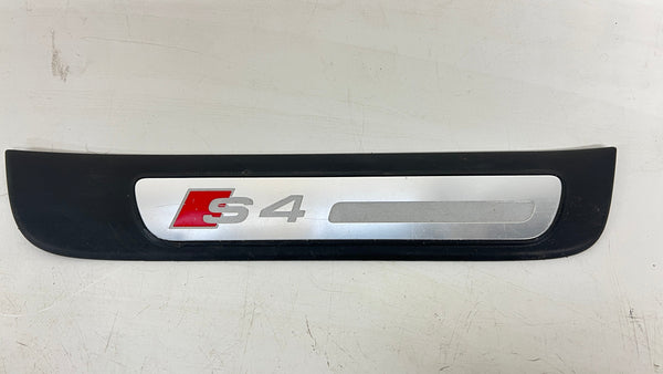 AUDI B8/8K S4 DOOR SILL TRIM REAR RIGHT 8K0853376