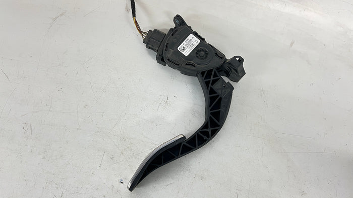 AUDI B8/8K S4 ACCELERATOR/THROTTLE PEDAL 6PV009505