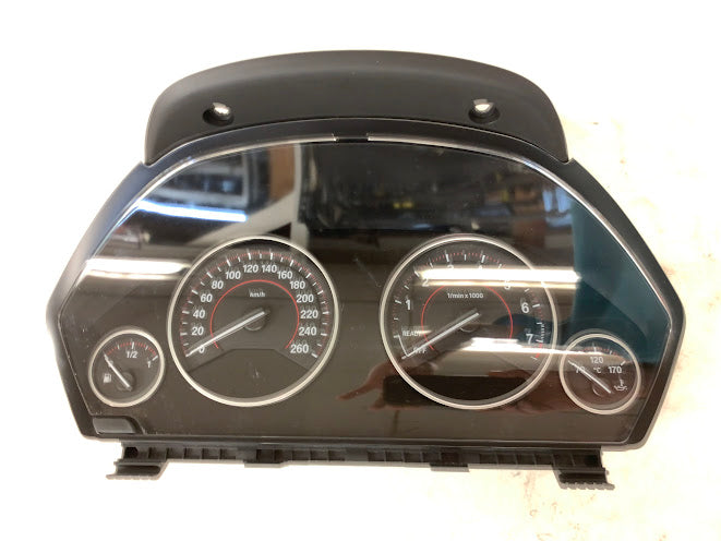 BMW F30 F31 F32 F33 F34 F36 3 & 4 Series Gauge Cluster KPH 9232895