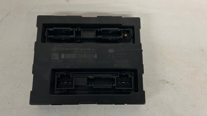 AUDI B8/8K S4 COMFORT CONTROL MODULE 8K0907064