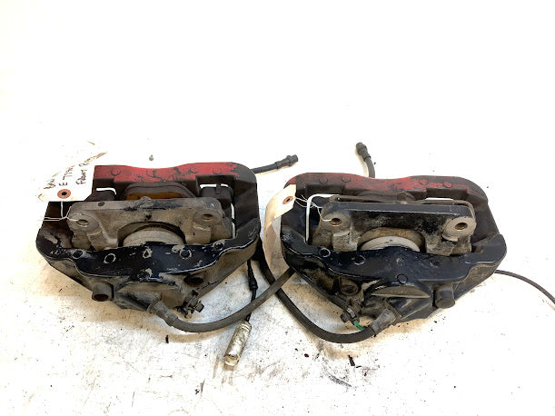 BMW E90 E92 E93 M3 Competition Tornado Rot Red Front Calipers Set 34117845133/34117845134