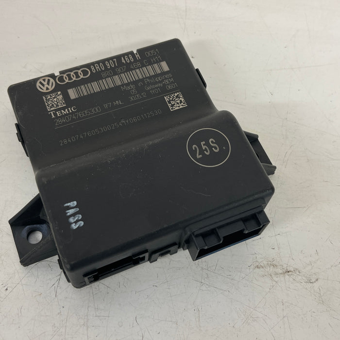 AUDI B8/8K S4 GATEWAY/CAN-BUS CONTROL MODULE 8R0907468H