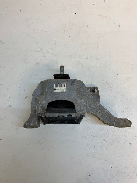 MINI R60 Countryman S/R61 Paceman S N18 Right/Passenger Side Engine Mount 6782374