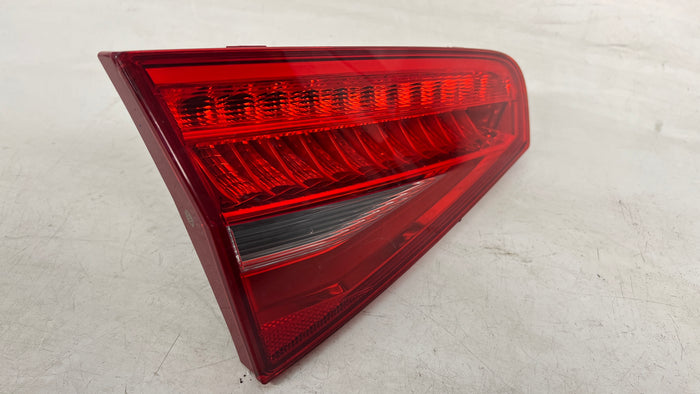 AUDI B8/8K S4 LED INNER TRUNK TAIL LIGHT LEFT 8K5945093AD