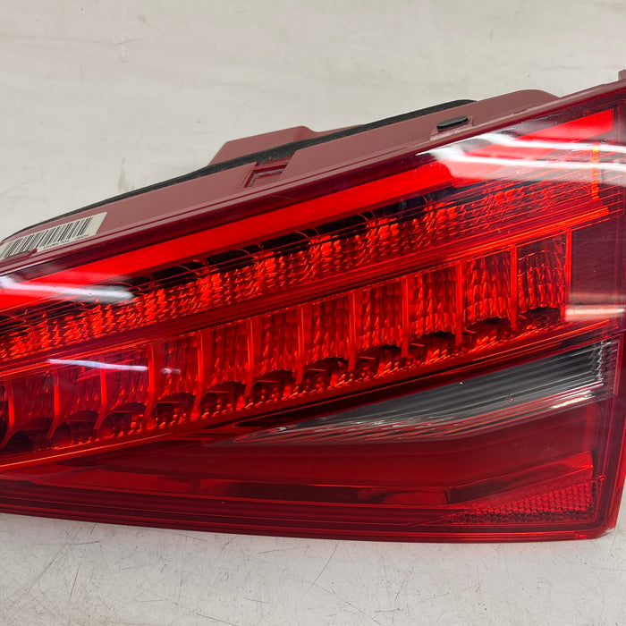 AUDI B8/8K S4 LED INNER TRUNK TAIL LIGHT RIGHT 8K5945094AD