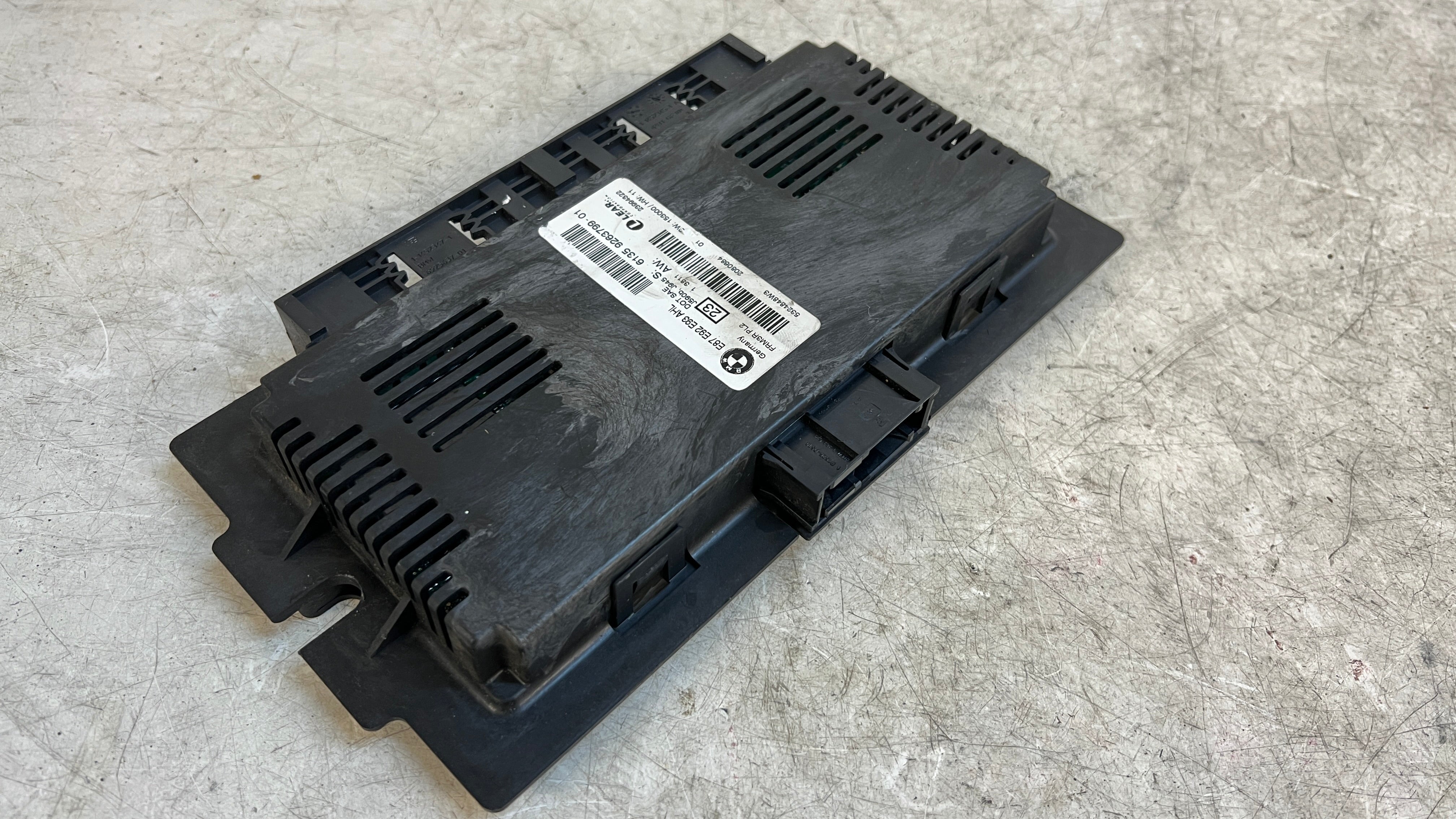 BMW E92 335xi Footwell Body Control Module/FRM 9263799 – Proper Parts Co