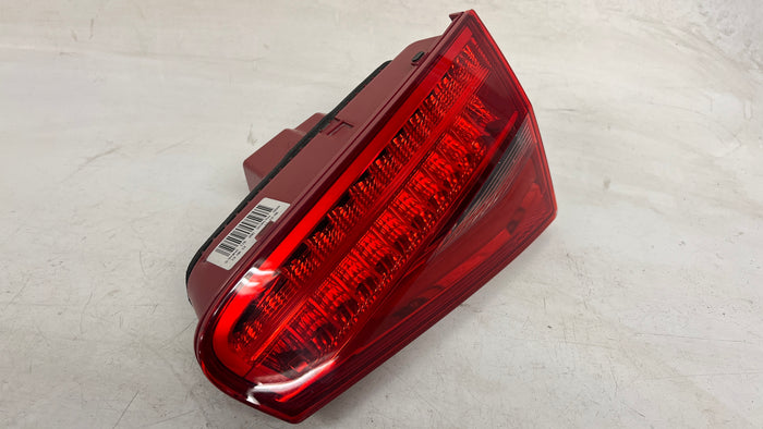 AUDI B8/8K S4 LED INNER TRUNK TAIL LIGHT RIGHT 8K5945094AD