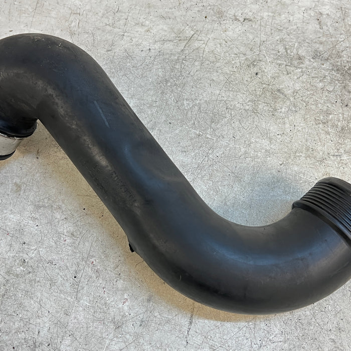 BMW E92 E93 E90 335xi 335i N54 Left/Driver Side Intercooler Chargepipe 7590304