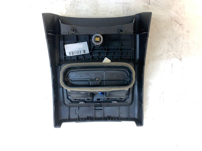 BMW F30 F31 F32 F34 F36 3 & 4 Series Center Console Rear Air Vent/Trim 9207330