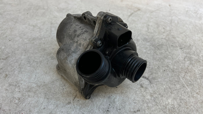 BMW E82 E88 E9X N54/N55 Water Pump 11519455978