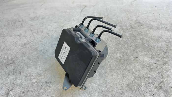 BMW E92 335xi ABS Pump 34516780161