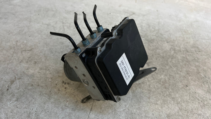 BMW E92 335xi ABS Pump 34516780161