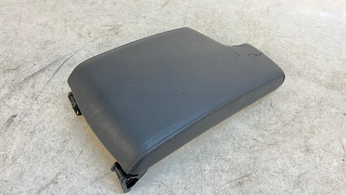 BMW E92 E93 E90 E91 3 Series Black Leather Center Console Armrest 7147208 *DAMAGED*