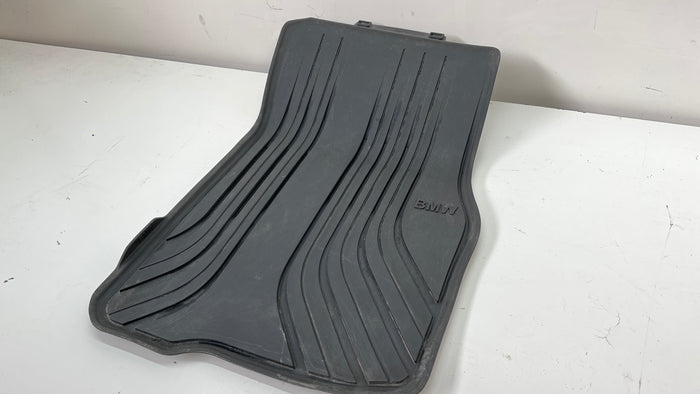 BMW F32/F33/F36/F82 FRONT RUBBER FLOOR MATS PAIR 2348155