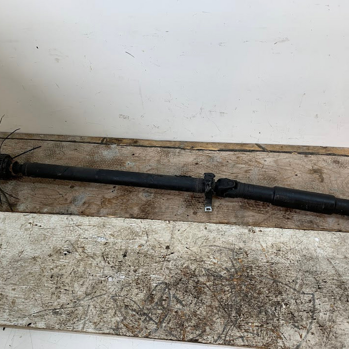 BMW E46 330ci 330i ZHP M54 6 Speed Manual RWD Driveshaft 7523913