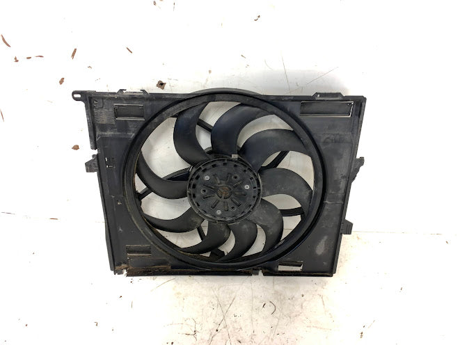 BMW F32 F30 F36 440xi 340xi M Sport Radiator Cooling Fan 850W 8625441/7555619 *DAMAGED*