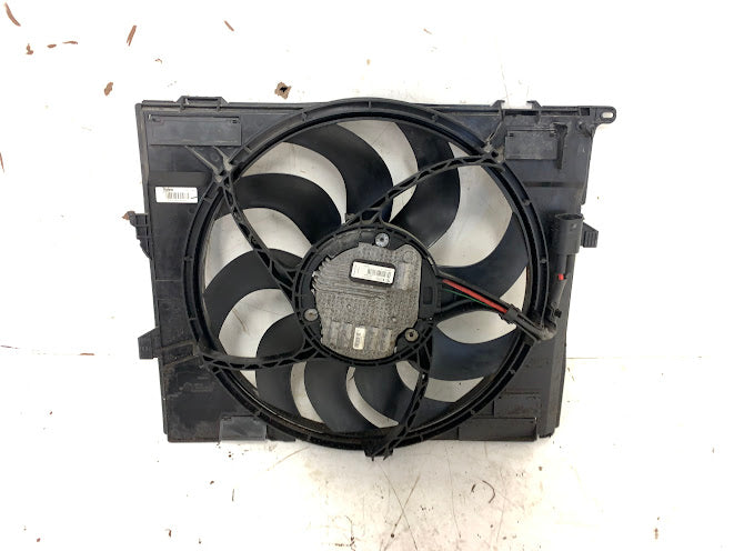 BMW F32 F30 F36 440xi 340xi M Sport Radiator Cooling Fan 850W 8625441/7555619 *DAMAGED*