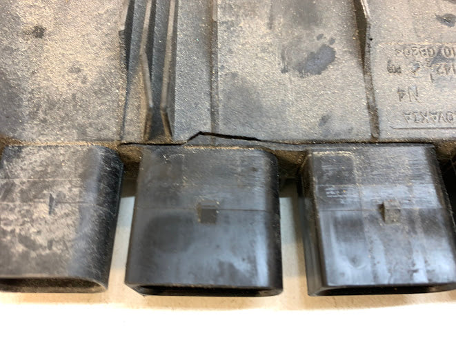 BMW F30 F31 F32 F33 F34 F36 3 & 4 Series LCI Integrated Supply Module 8638551 *DAMAGED*