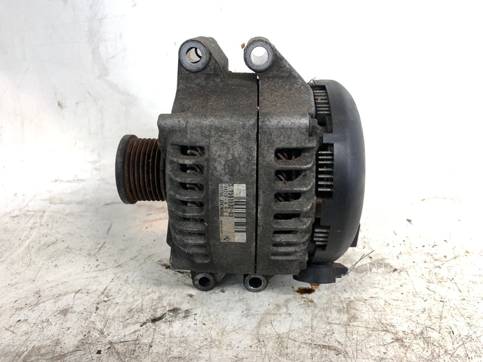 BMW E82 E88 135i N55 Alternator 7591532