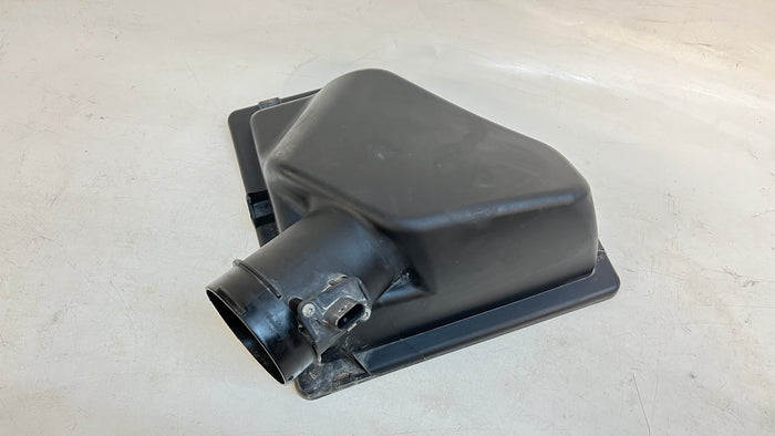 BMW F3X LCI B58 AIR BOX MAF HOUSING 13717536532