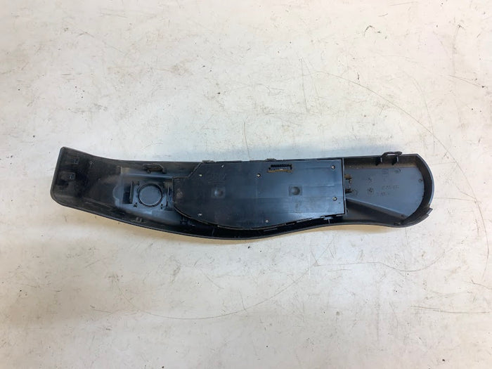 BMW E46 Front Right Seat Control Module 61318099074