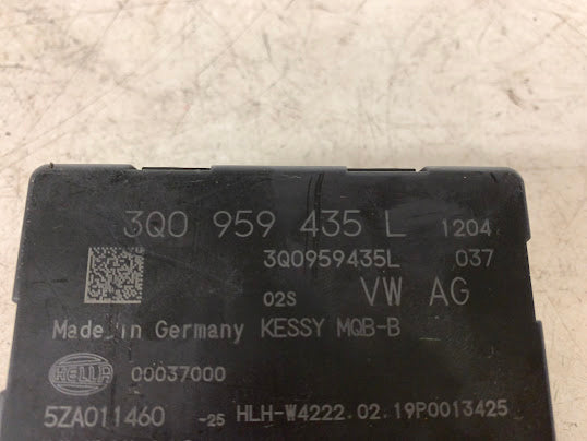 Audi 8V RS3 Keyless Entry Control Module 3Q0959435L