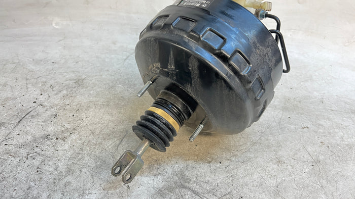 BMW E92 E93 E90 335xi 335i N54 N55 Brake Booster & Master Cylinder Assembly 6785648/34336785664